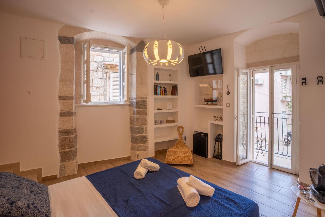 Old Town Makarska Apartments - Central Square 외부 사진